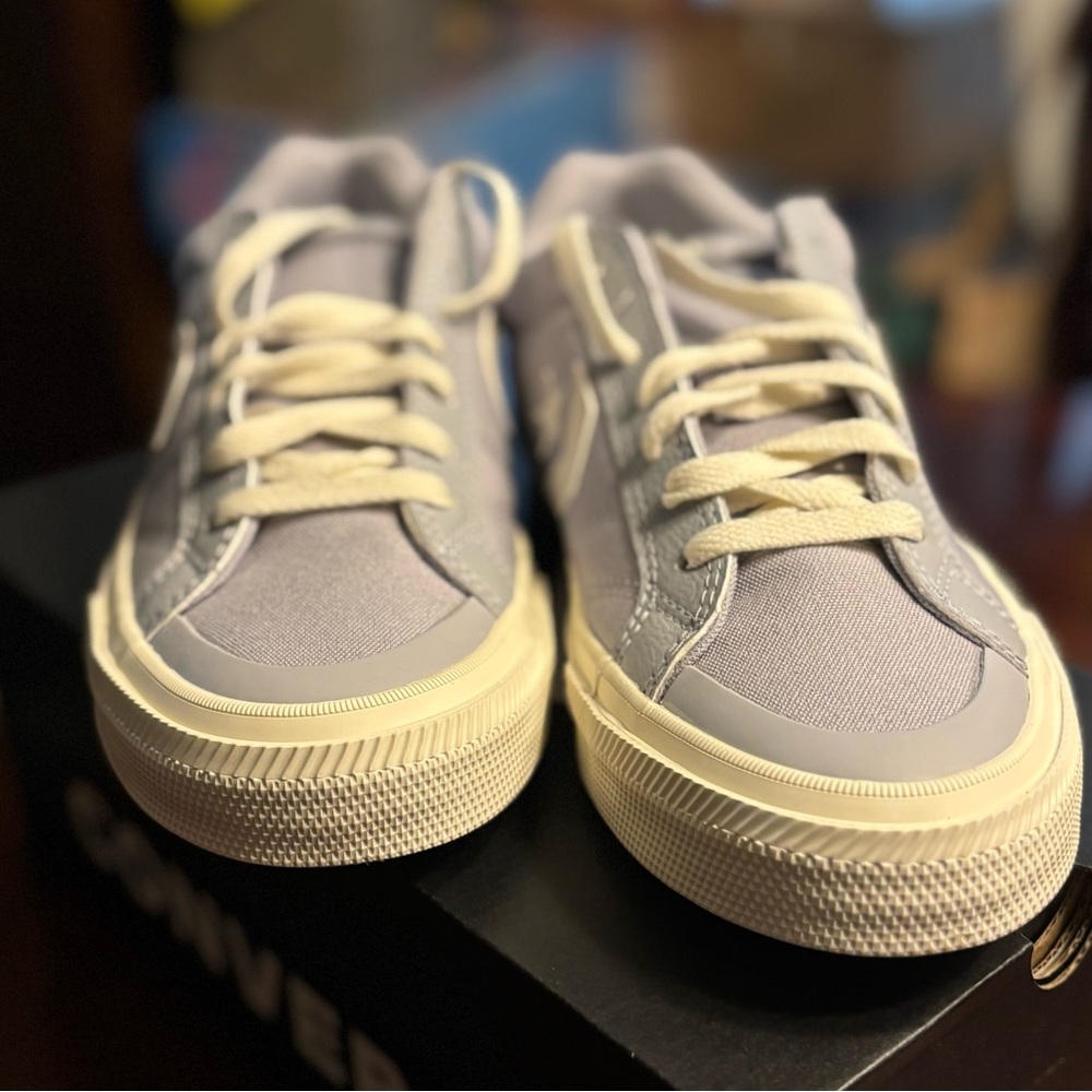Converse Unisex Sport Casual Low Top Sneaker